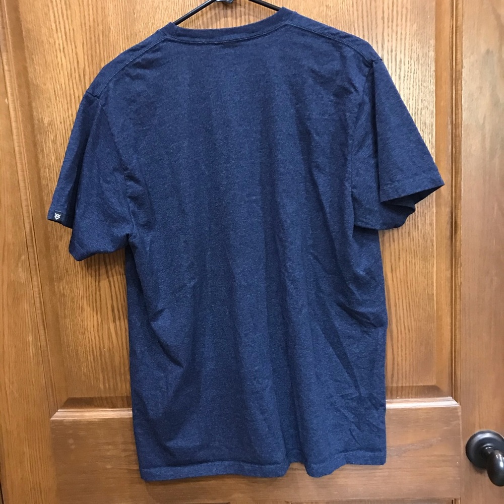 Men’s Veece Short Sleeved Pullover T-Shirt Size L - Picture 2 of 2